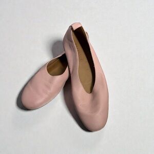 Everlane Day Glove Pale Pink Leather Ballet Flats